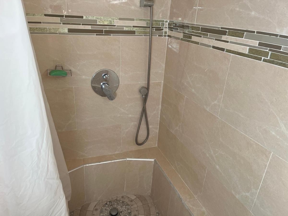 St Bess Comfort Style Black River Bagian luar foto